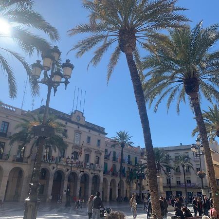L'Havana Xica Vilanova i la Geltru Ngoại thất bức ảnh